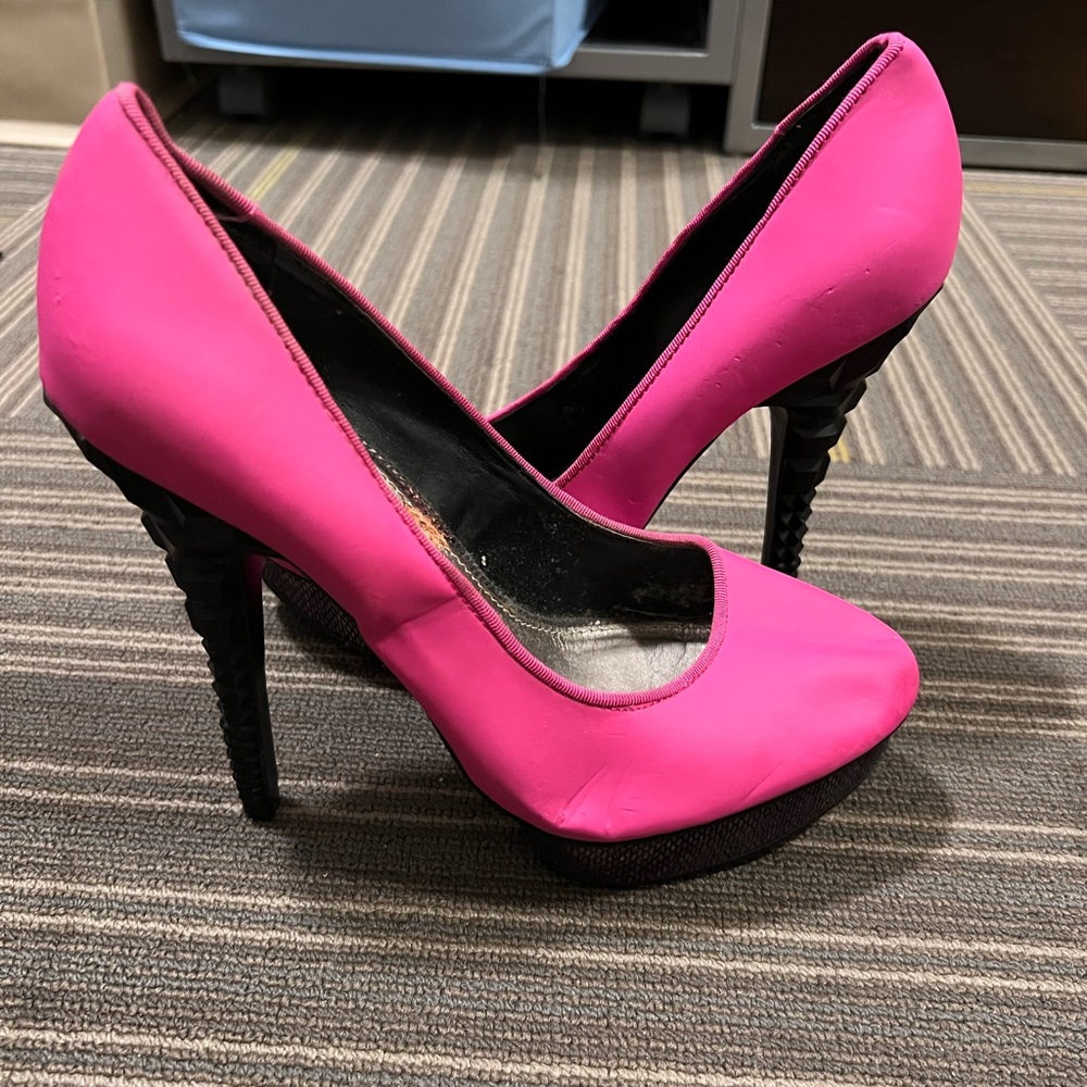 Rachel Roy platform heels